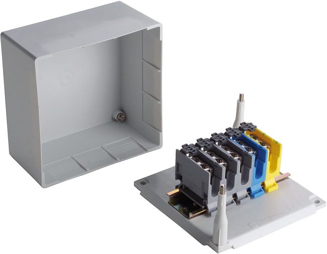 Boîtes de dérivation avec embase et couvercle en thermoplastique pour 5x2.5/5x6/5x10 mm²