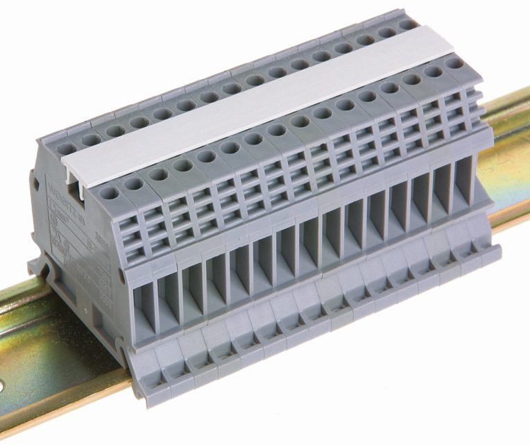 Cover strip for double level and terminal blocks 9.5mm, length 280mm